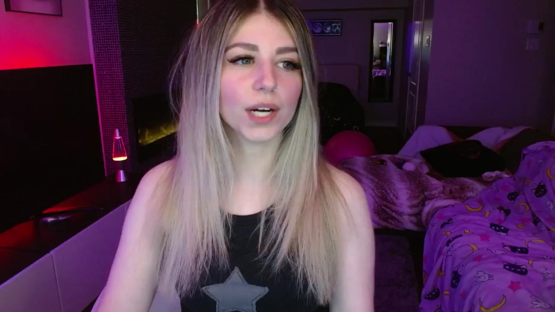 Gallery image thumbnail from Serafina's myfreecams stream on, 05/30/2024, 03:35 image 2 of 20