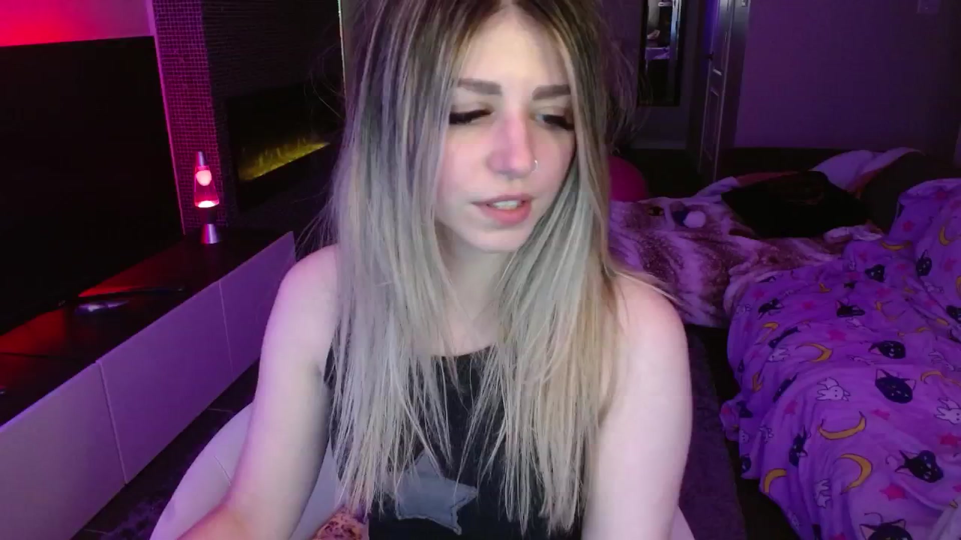 Gallery image thumbnail from Serafina's myfreecams stream on, 05/30/2024, 05:11 image 3 of 20