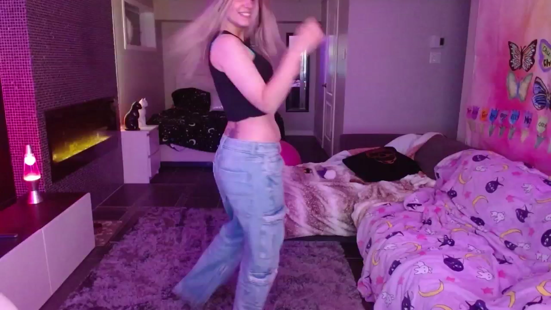 Gallery image thumbnail from Serafina's myfreecams stream on, 05/30/2024, 05:11 image 5 of 20