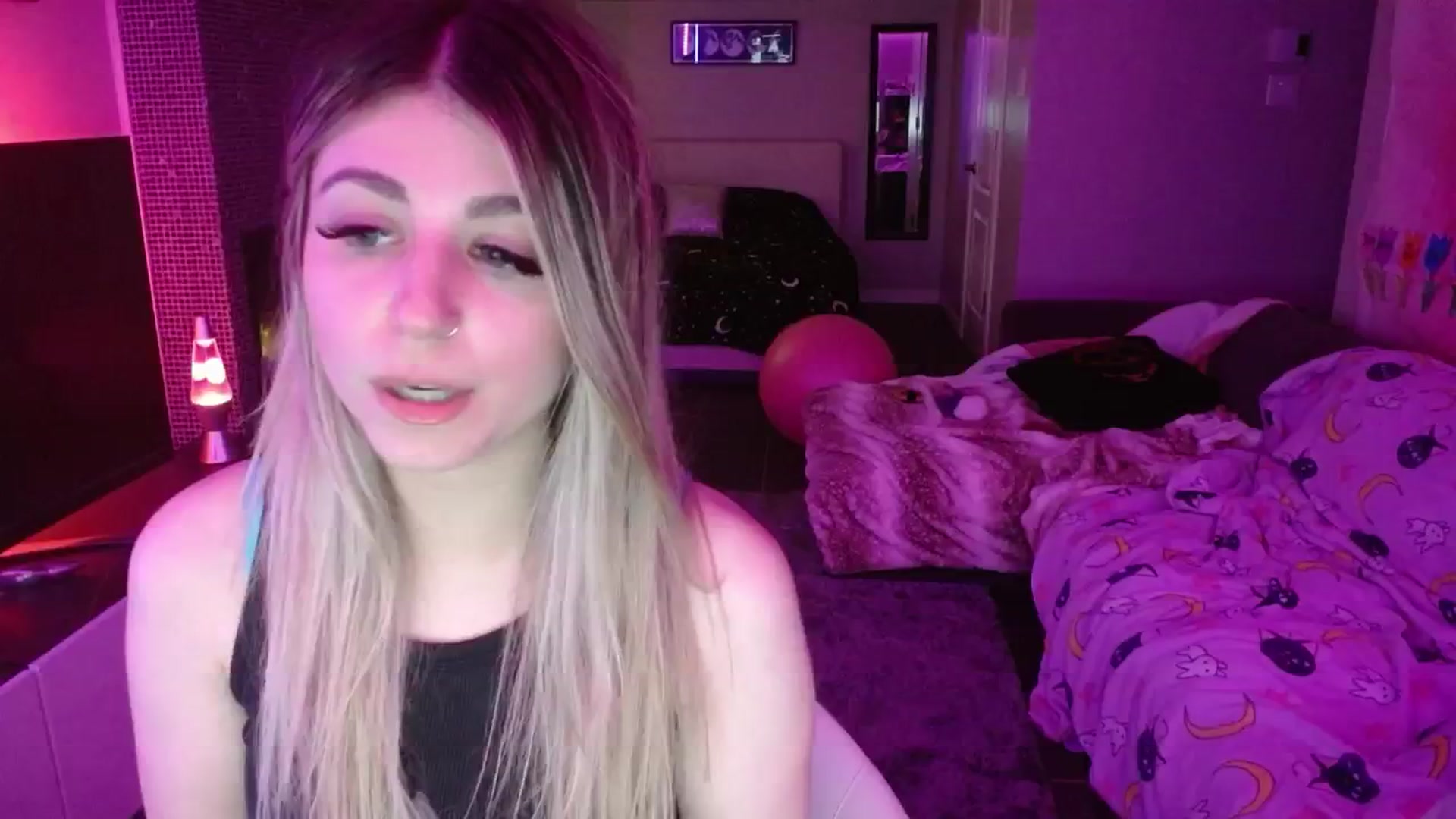 Gallery image thumbnail from Serafina's myfreecams stream on, 05/30/2024, 05:11 image 13 of 20