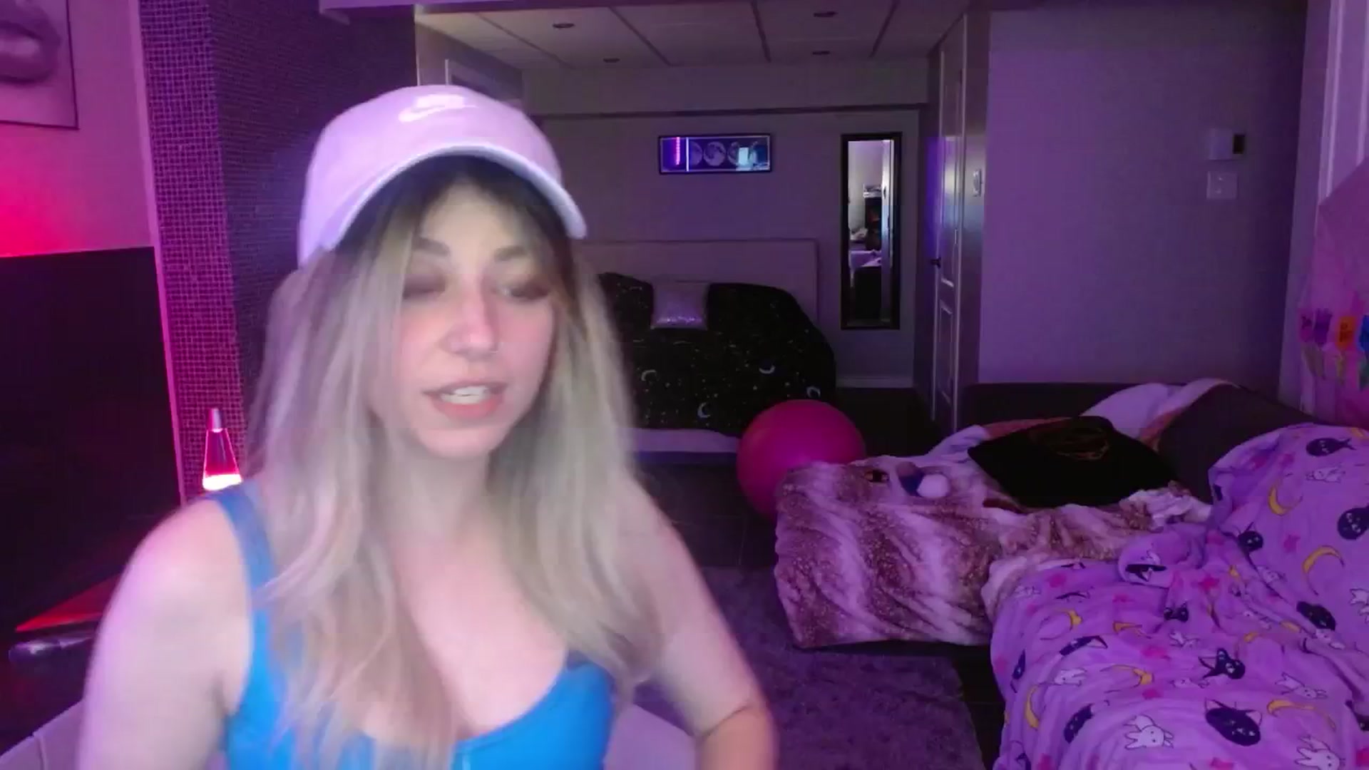 Gallery image thumbnail from Serafina's myfreecams stream on, 05/31/2024, 04:47 image 9 of 20