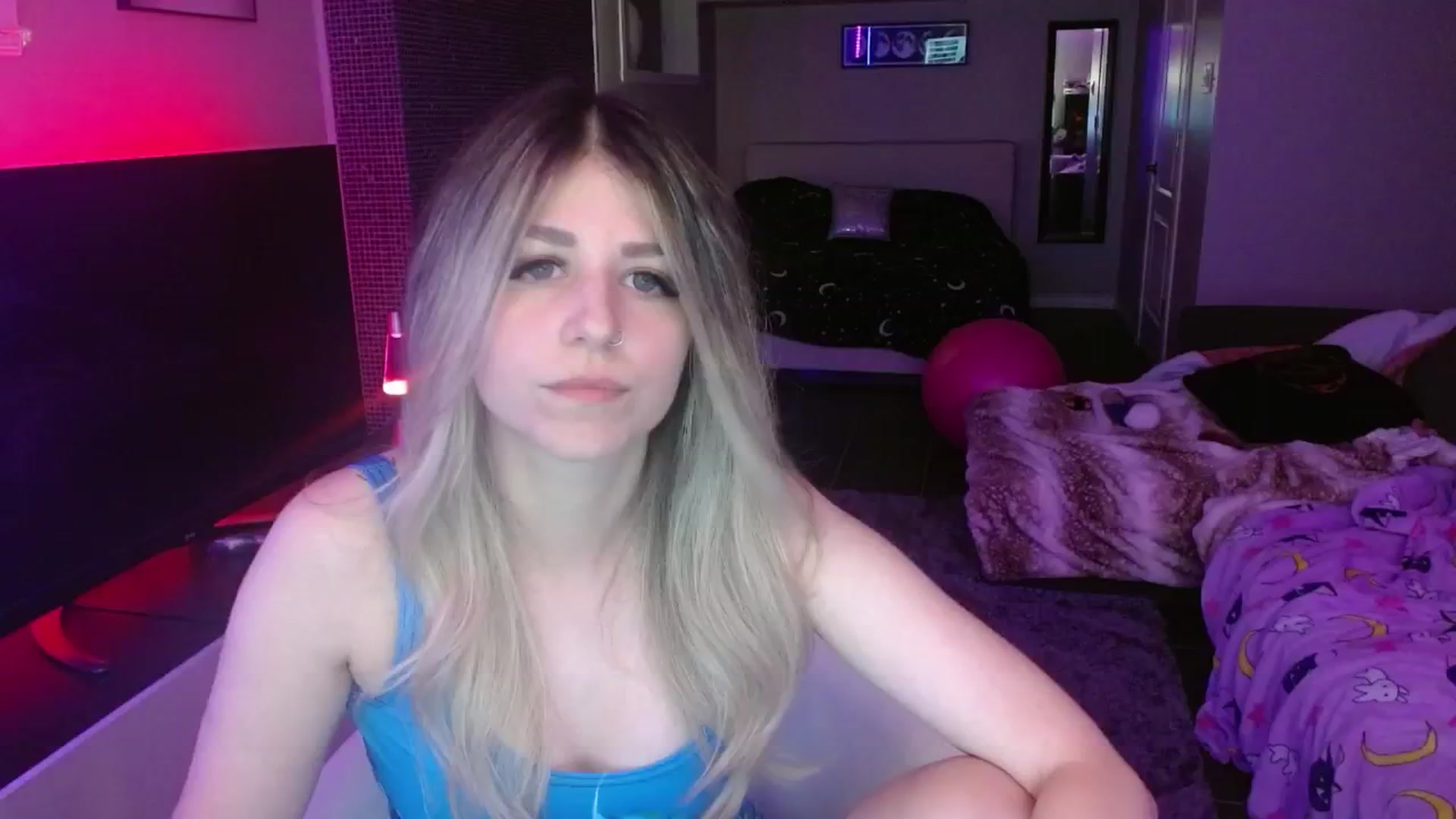Gallery image thumbnail from Serafina's myfreecams stream on, 05/31/2024, 04:47 image 3 of 20