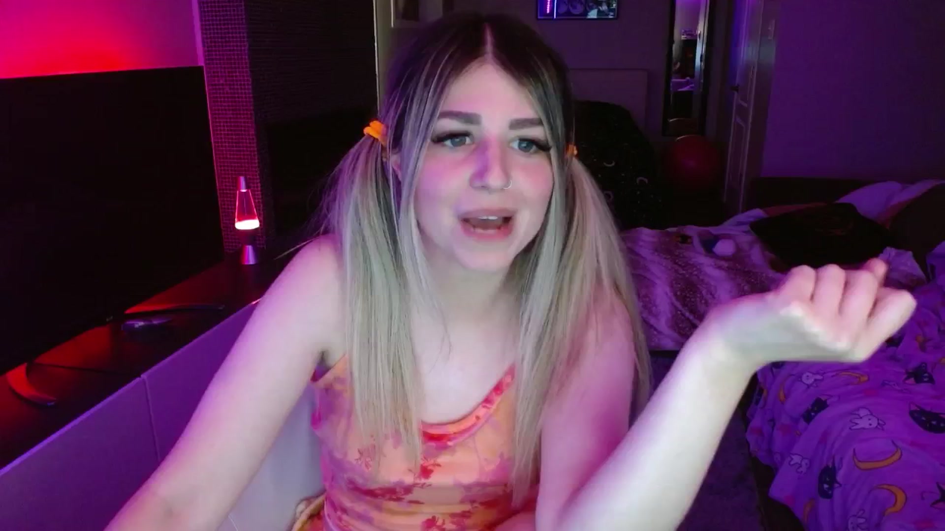 Gallery image thumbnail from Serafina's myfreecams stream on, 06/03/2024, 02:30 image 17 of 20