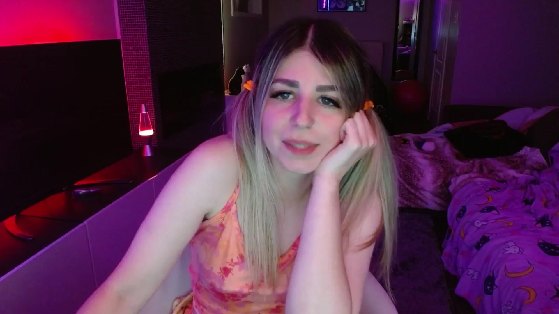 Gallery image thumbnail from Serafina's myfreecams stream on, 06/03/2024, 02:30 image 15 of 20