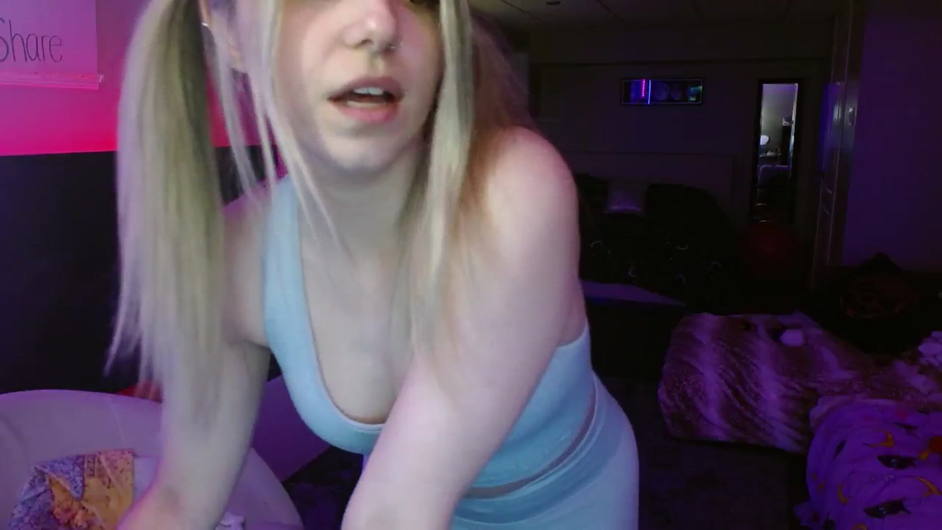 Gallery image thumbnail from Serafina's myfreecams stream on, 06/05/2024, 01:48 image 4 of 20