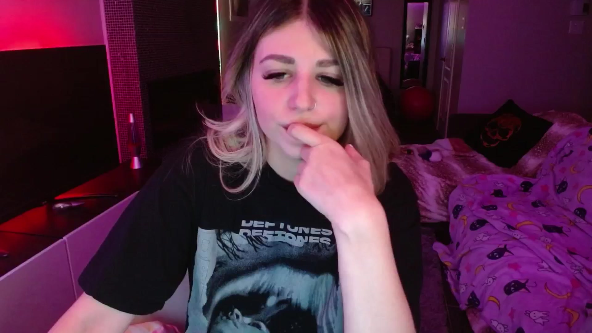 Gallery image thumbnail from Serafina's myfreecams stream on, 06/07/2024, 03:34 image 3 of 20