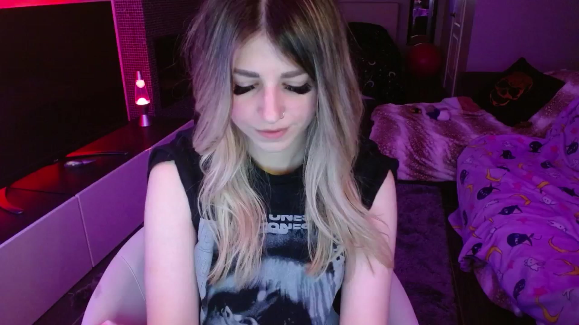 Gallery image thumbnail from Serafina's myfreecams stream on, 06/07/2024, 06:11 image 18 of 20