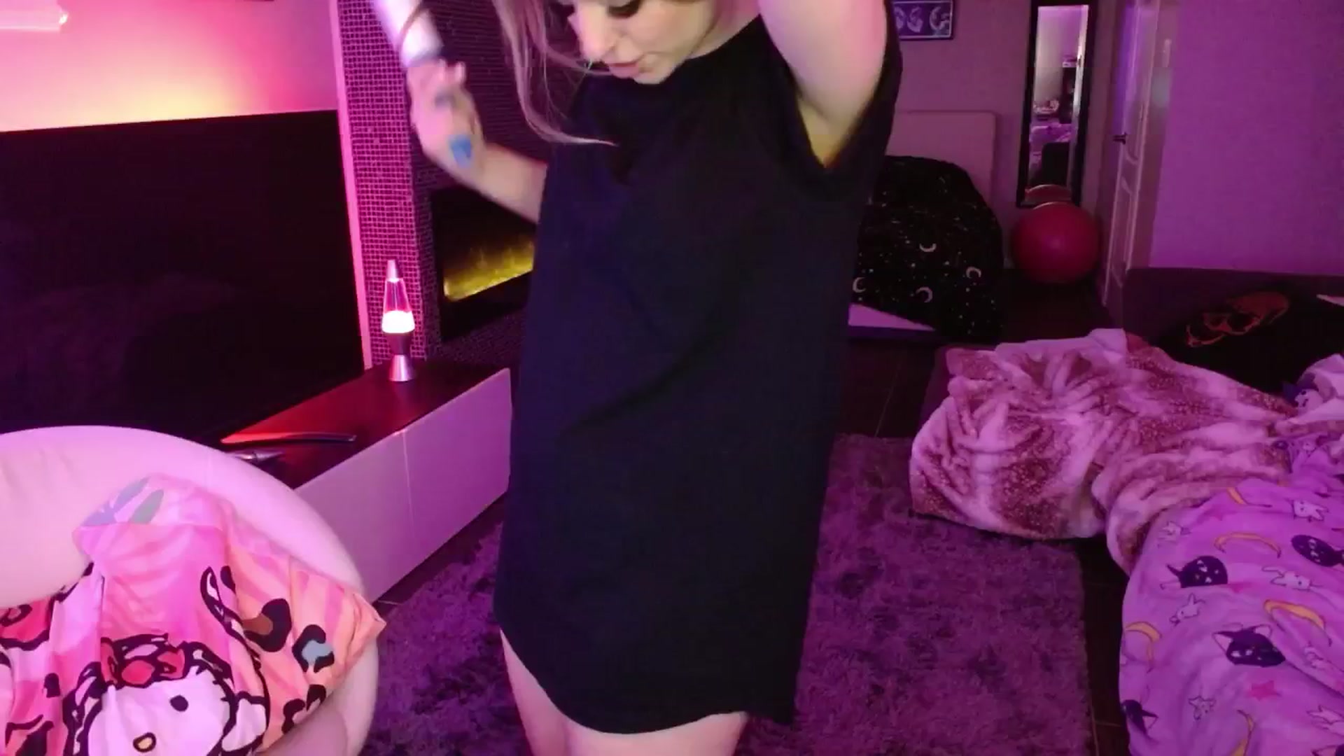 Gallery image thumbnail from Serafina's myfreecams stream on, 06/09/2024, 03:11 image 11 of 20