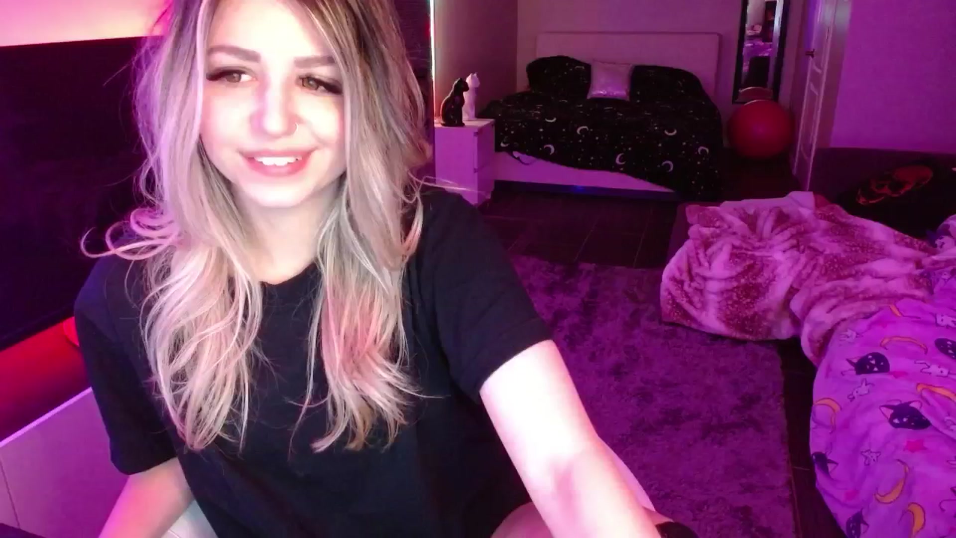 Gallery image thumbnail from Serafina's myfreecams stream on, 06/09/2024, 03:11 image 20 of 20