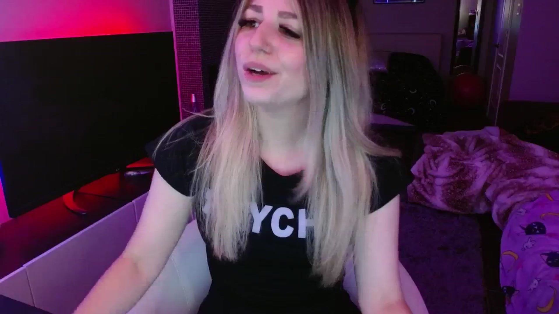 Gallery image thumbnail from Serafina's myfreecams stream on, 06/10/2024, 01:12 image 15 of 20