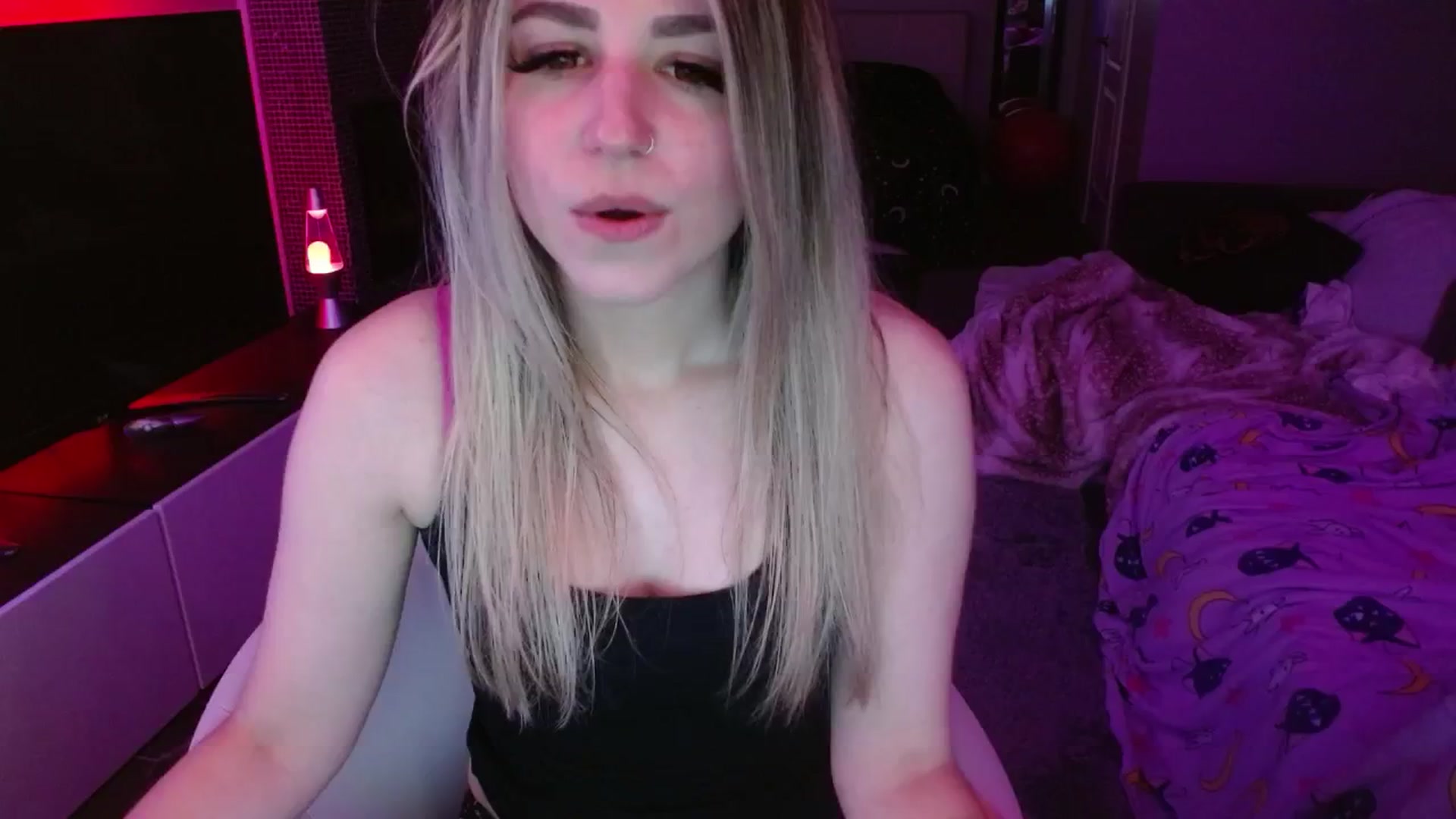 Gallery image thumbnail from Serafina's myfreecams stream on, 06/15/2024, 04:39 image 16 of 20