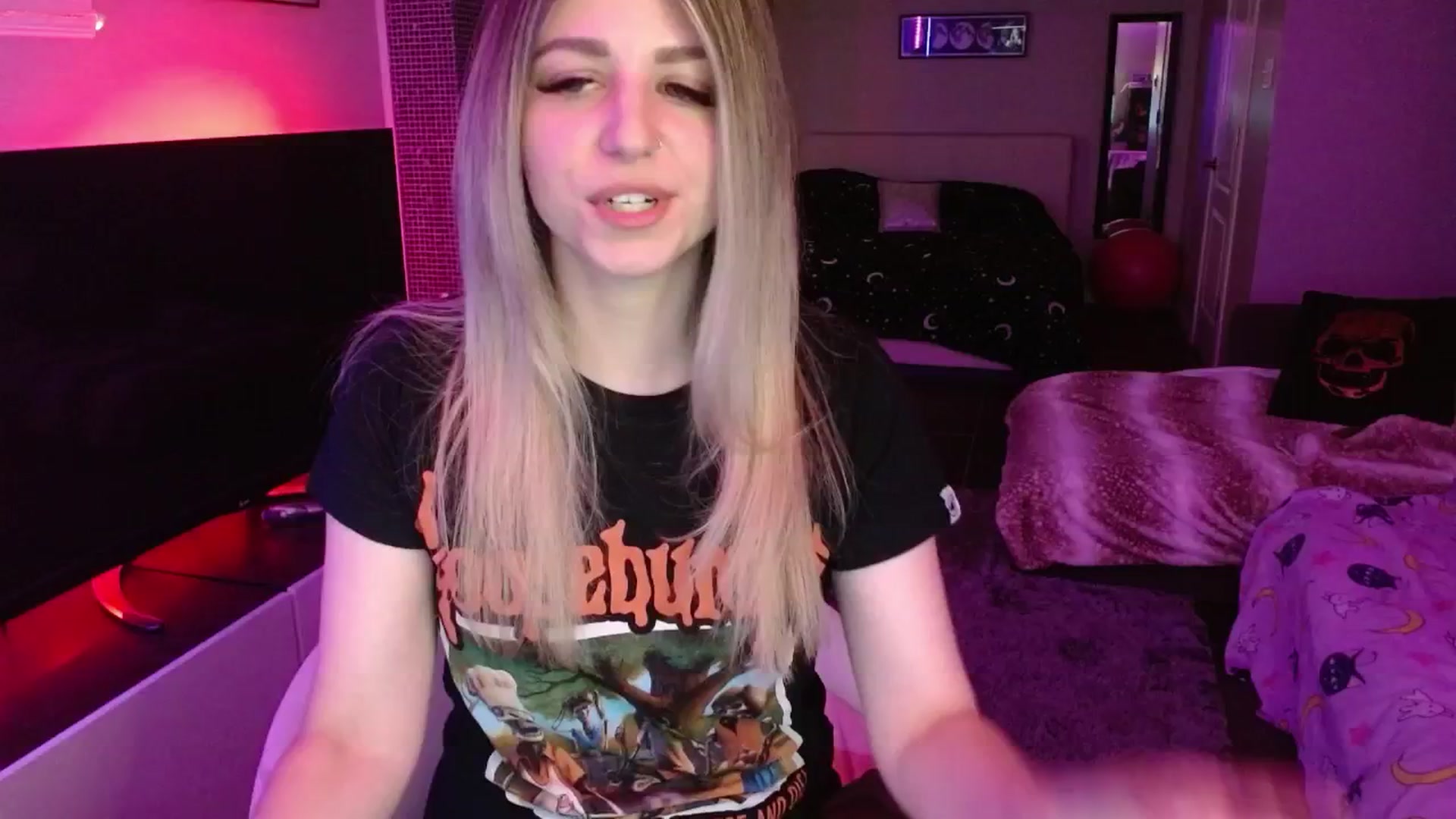 Gallery image thumbnail from Serafina's myfreecams stream on, 06/16/2024, 04:13 image 19 of 20