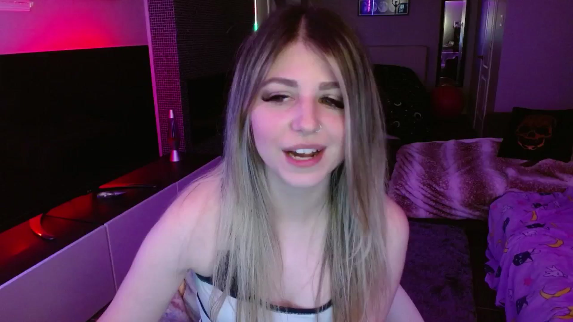 Gallery image thumbnail from Serafina's myfreecams stream on, 06/20/2024, 03:41 image 18 of 20