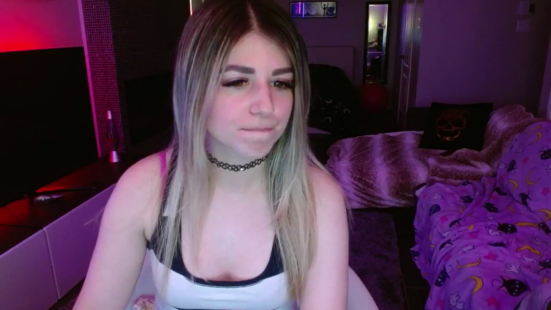 Gallery image thumbnail from Serafina's myfreecams stream on, 06/21/2024, 04:47 image 17 of 20