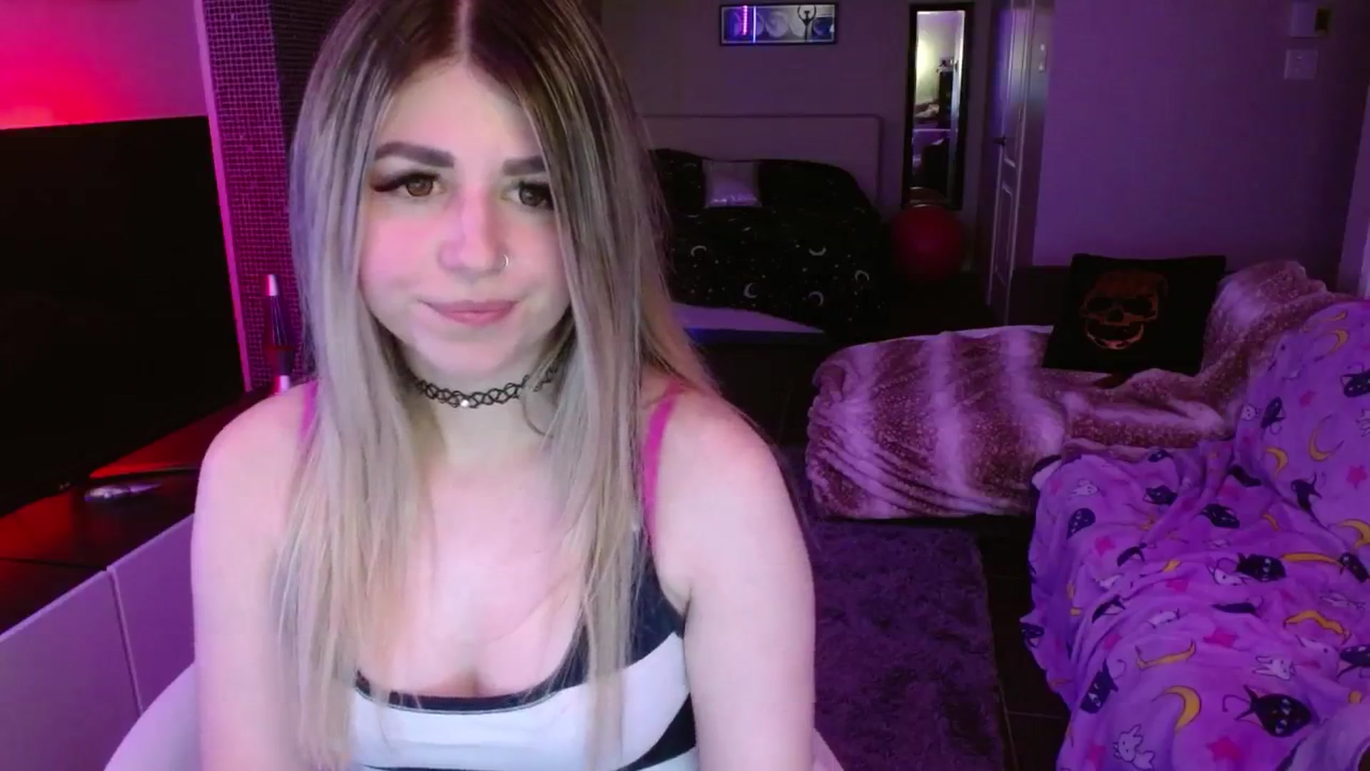 Gallery image thumbnail from Serafina's myfreecams stream on, 06/21/2024, 04:47 image 9 of 20