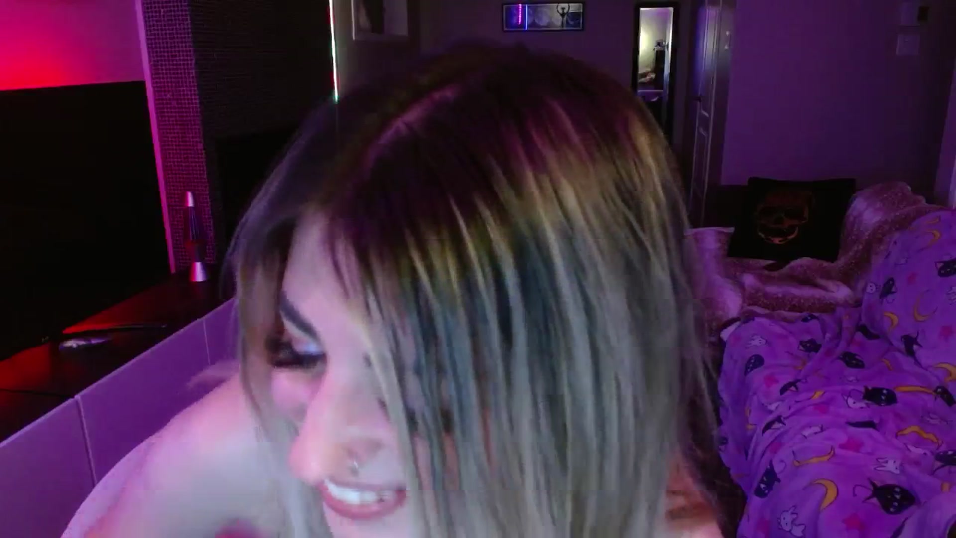 Gallery image thumbnail from Serafina's myfreecams stream on, 06/21/2024, 04:47 image 10 of 20