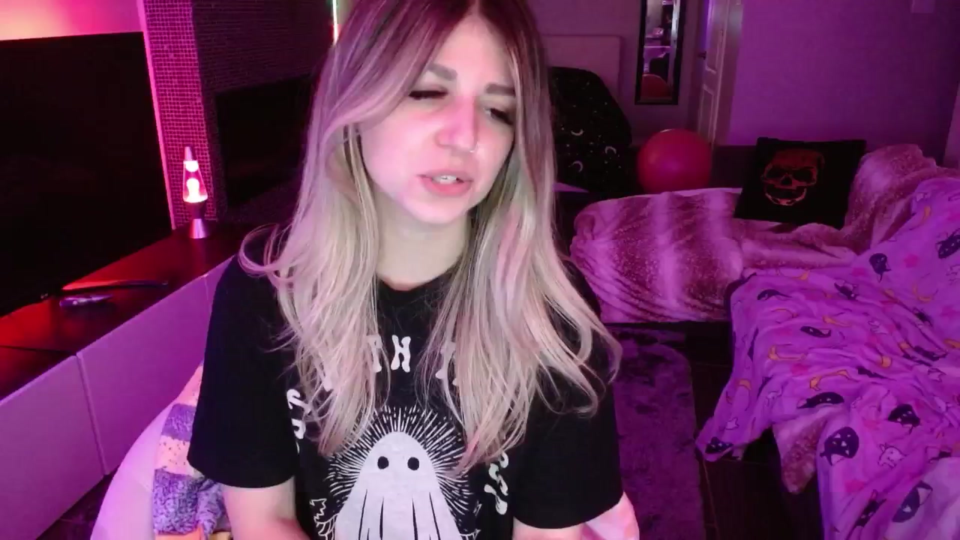 Gallery image thumbnail from Serafina's myfreecams stream on, 06/23/2024, 07:07 image 9 of 20