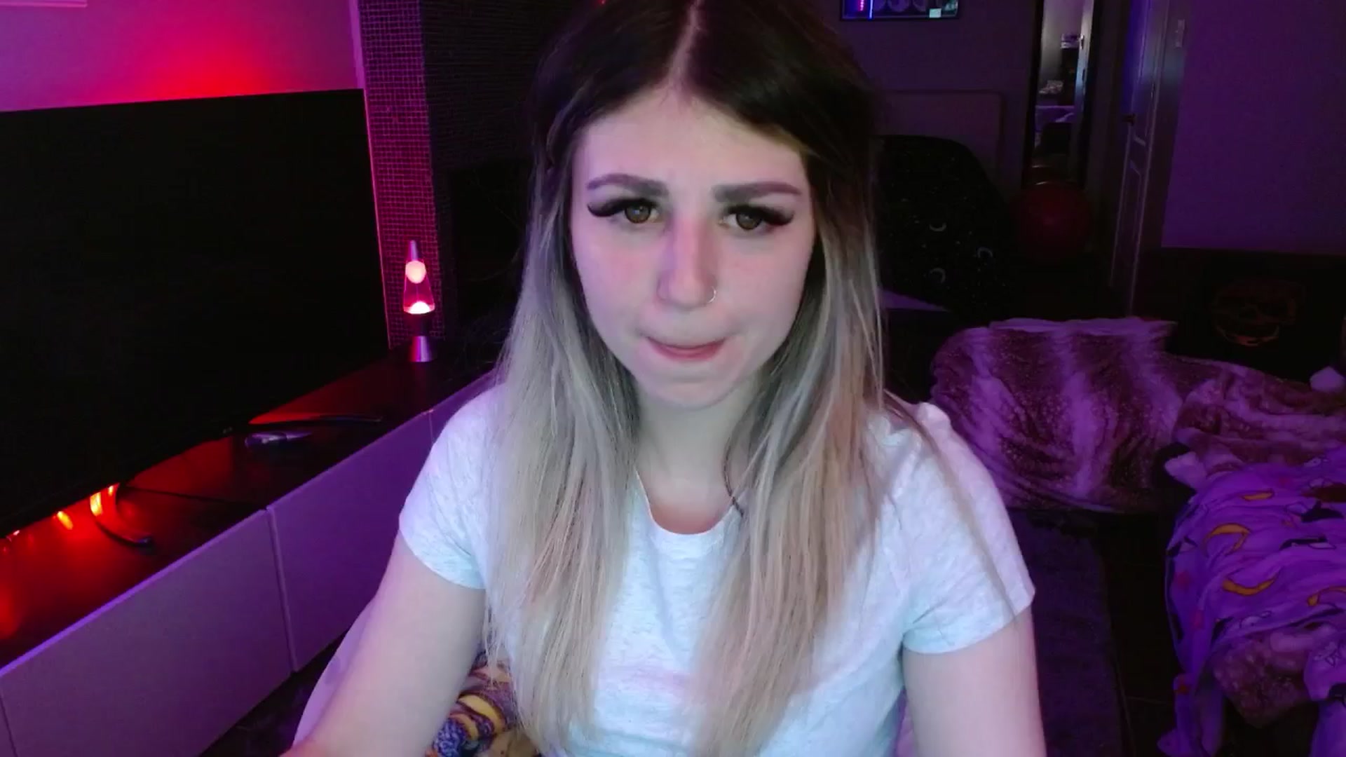 Gallery image thumbnail from Serafina's myfreecams stream on, 06/27/2024, 06:27 image 12 of 20