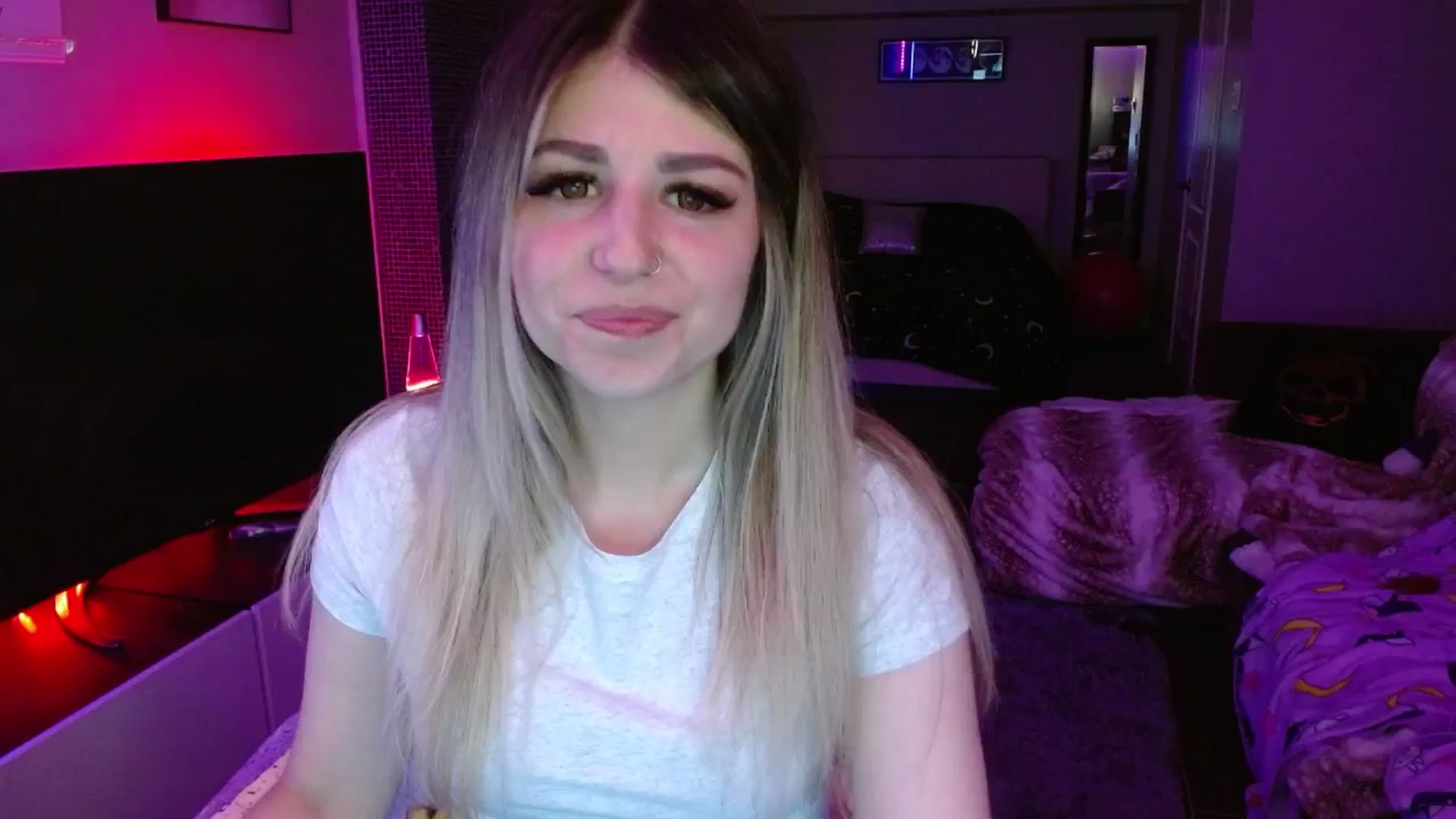 Gallery image thumbnail from Serafina's myfreecams stream on, 06/27/2024, 06:27 image 5 of 20