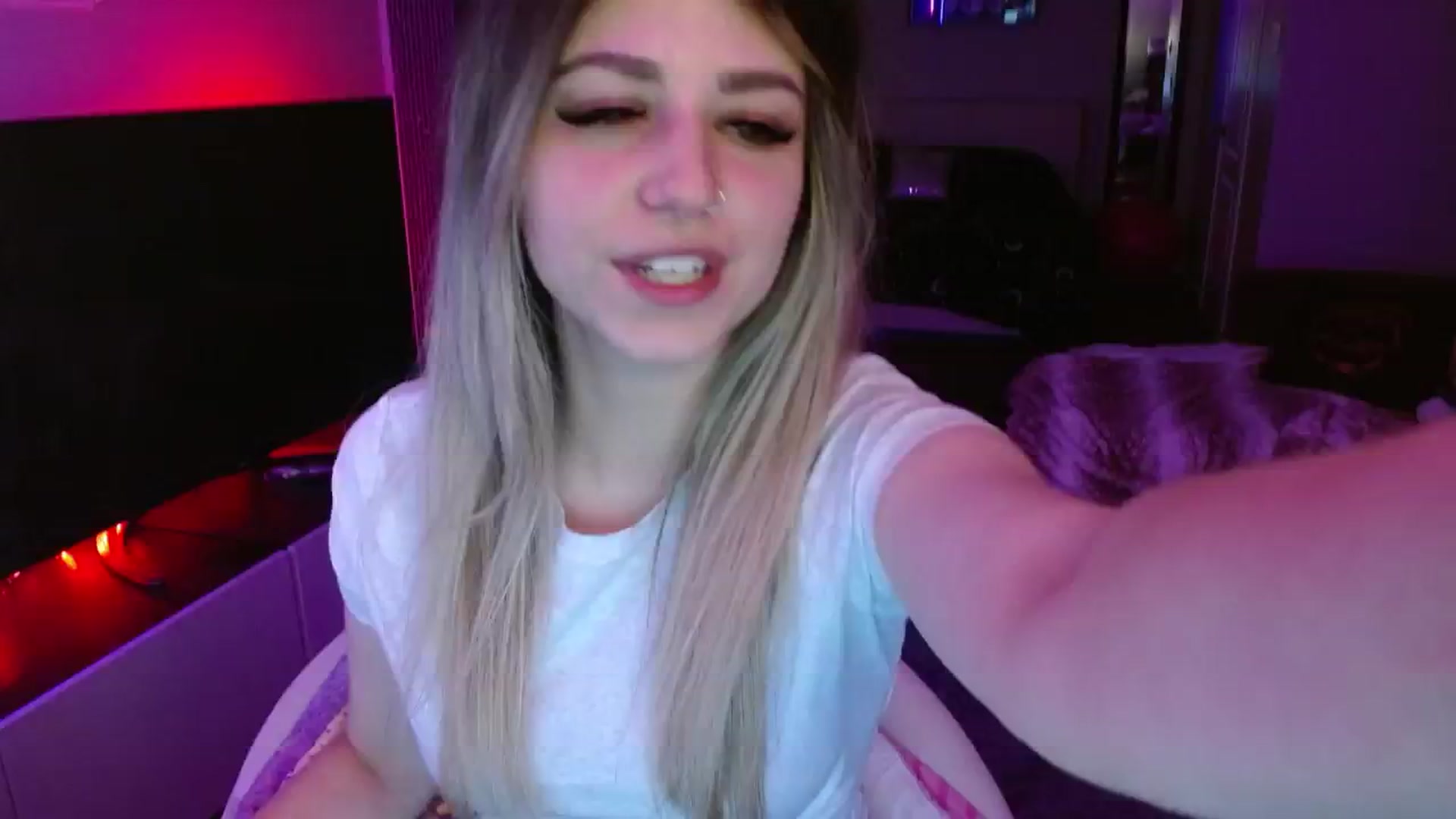 Gallery image thumbnail from Serafina's myfreecams stream on, 06/27/2024, 06:27 image 7 of 20