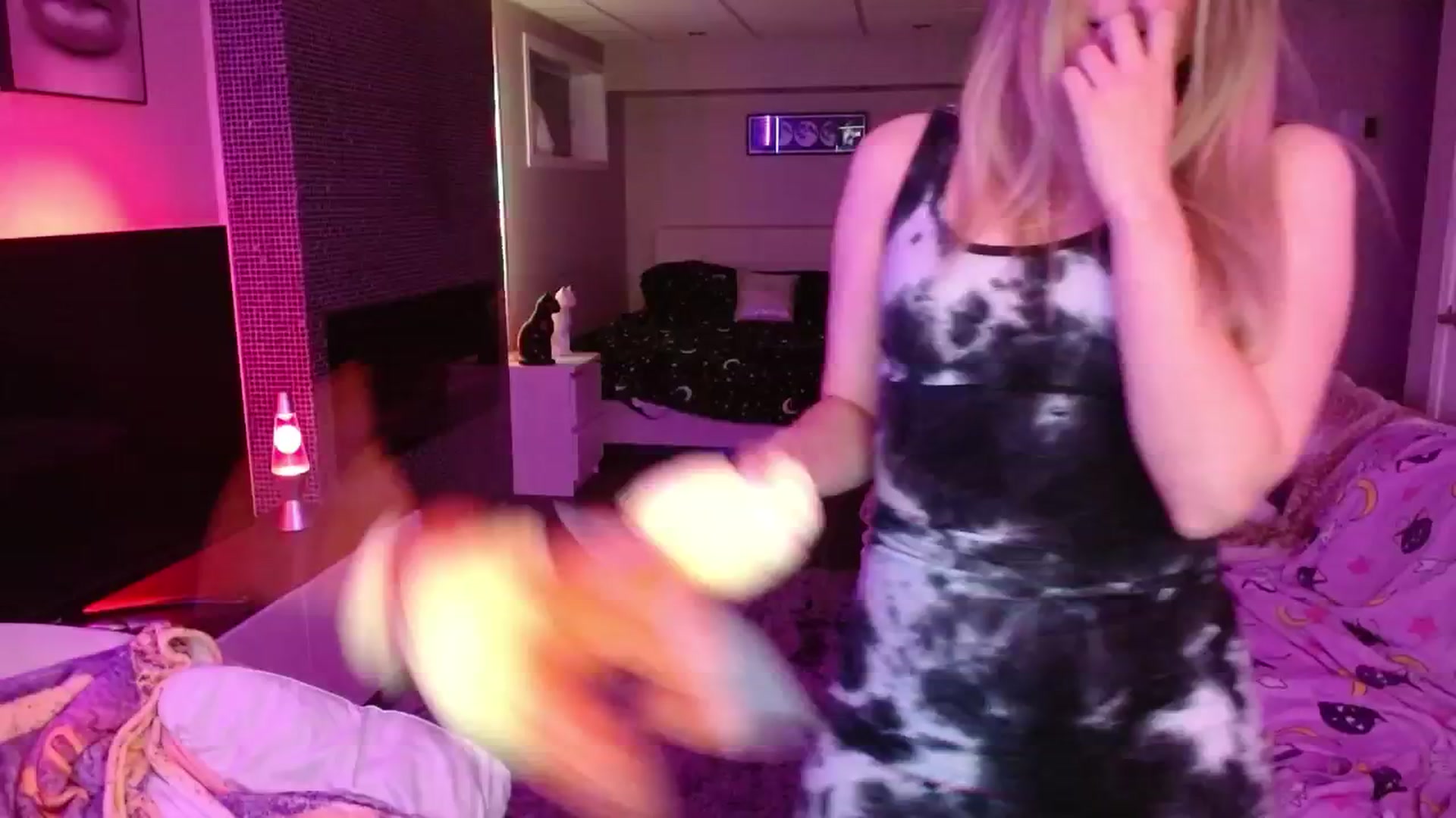 Gallery image thumbnail from Serafina's myfreecams stream on, 06/28/2024, 06:20 image 12 of 20