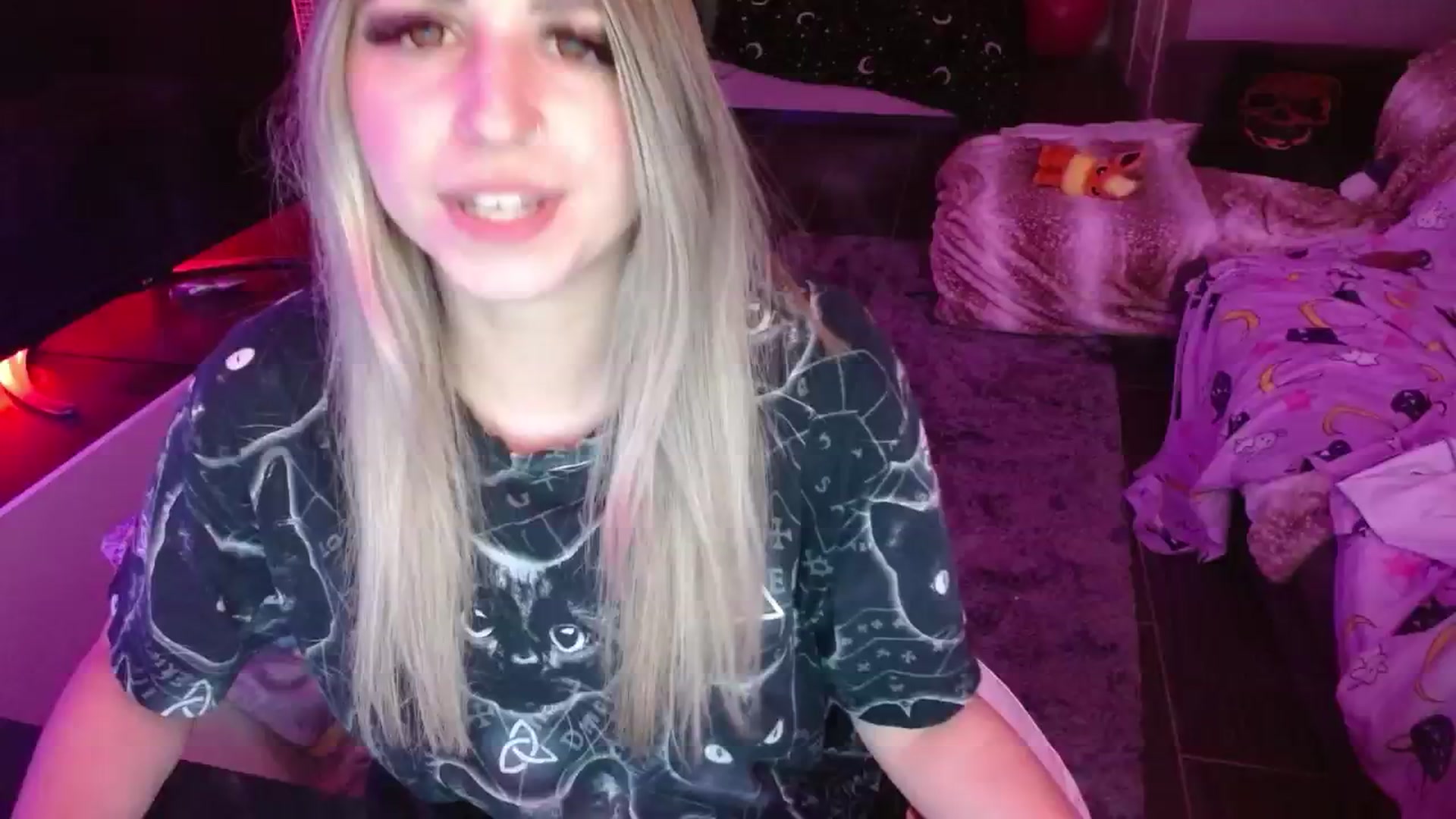 Gallery image thumbnail from Serafina's myfreecams stream on, 06/29/2024, 07:39 image 14 of 20