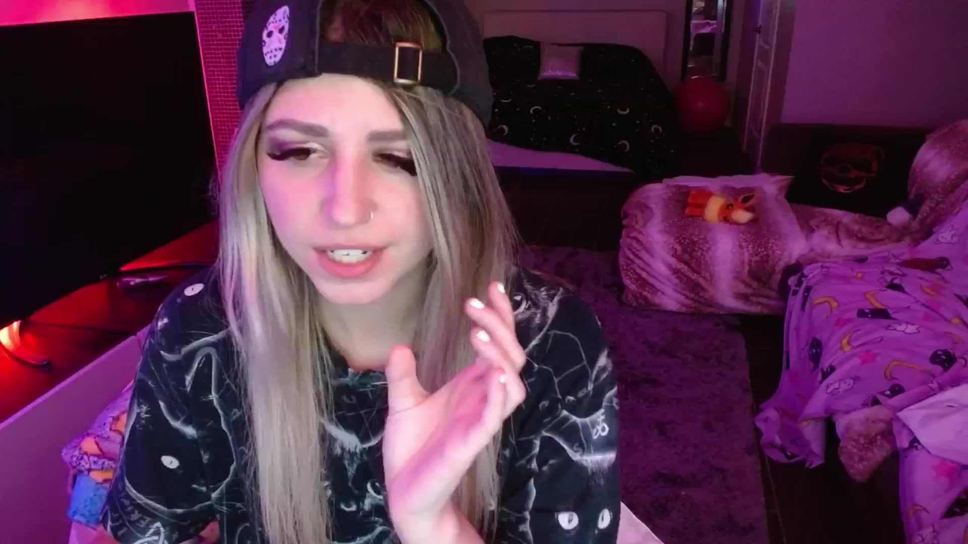 Gallery image thumbnail from Serafina's myfreecams stream on, 06/29/2024, 07:39 image 16 of 20