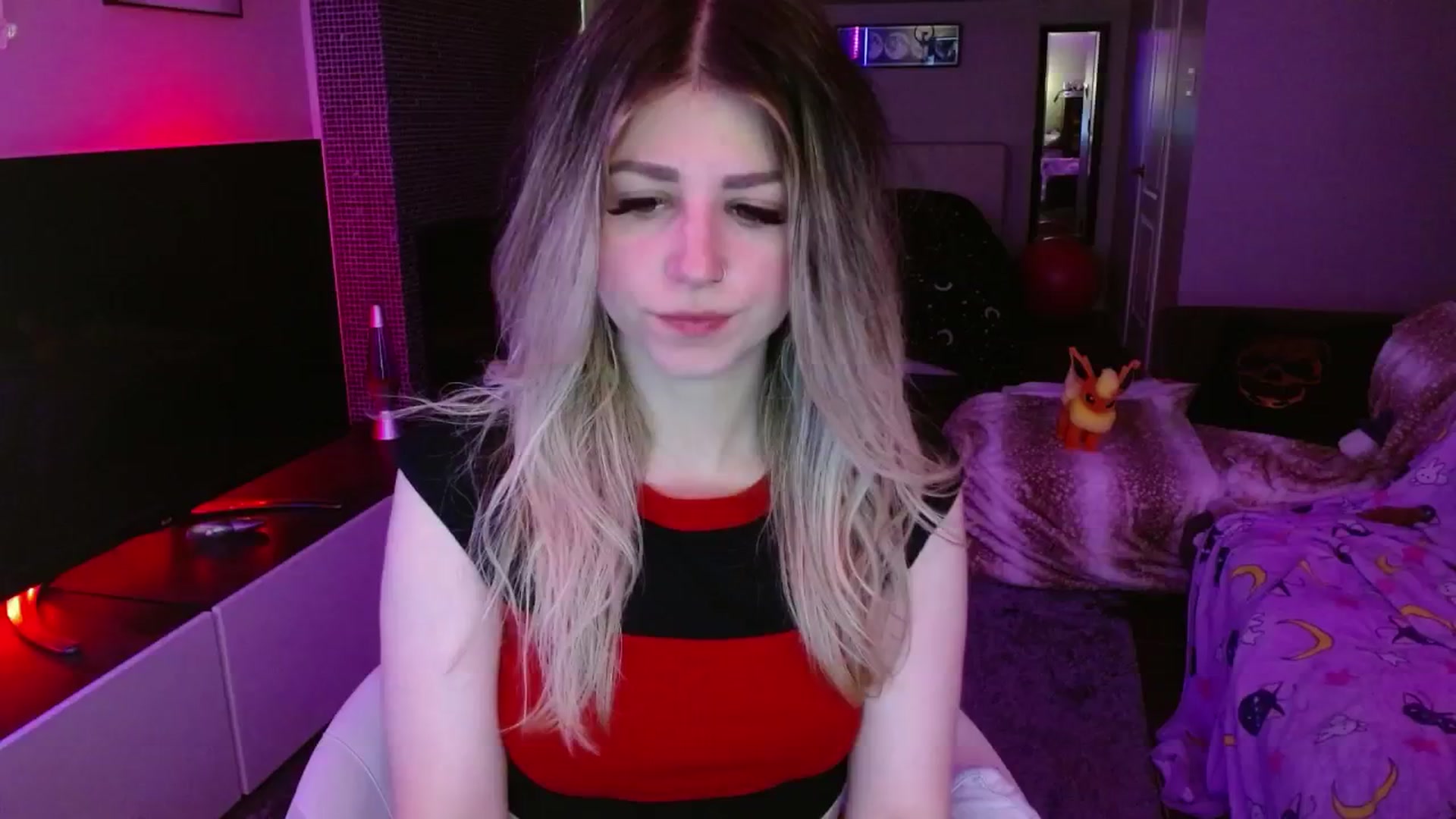 Gallery image thumbnail from Serafina's myfreecams stream on, 07/01/2024, 01:17 image 6 of 20