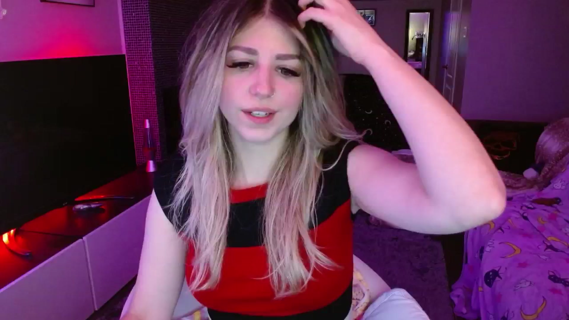 Gallery image thumbnail from Serafina's myfreecams stream on, 07/01/2024, 01:17 image 4 of 20