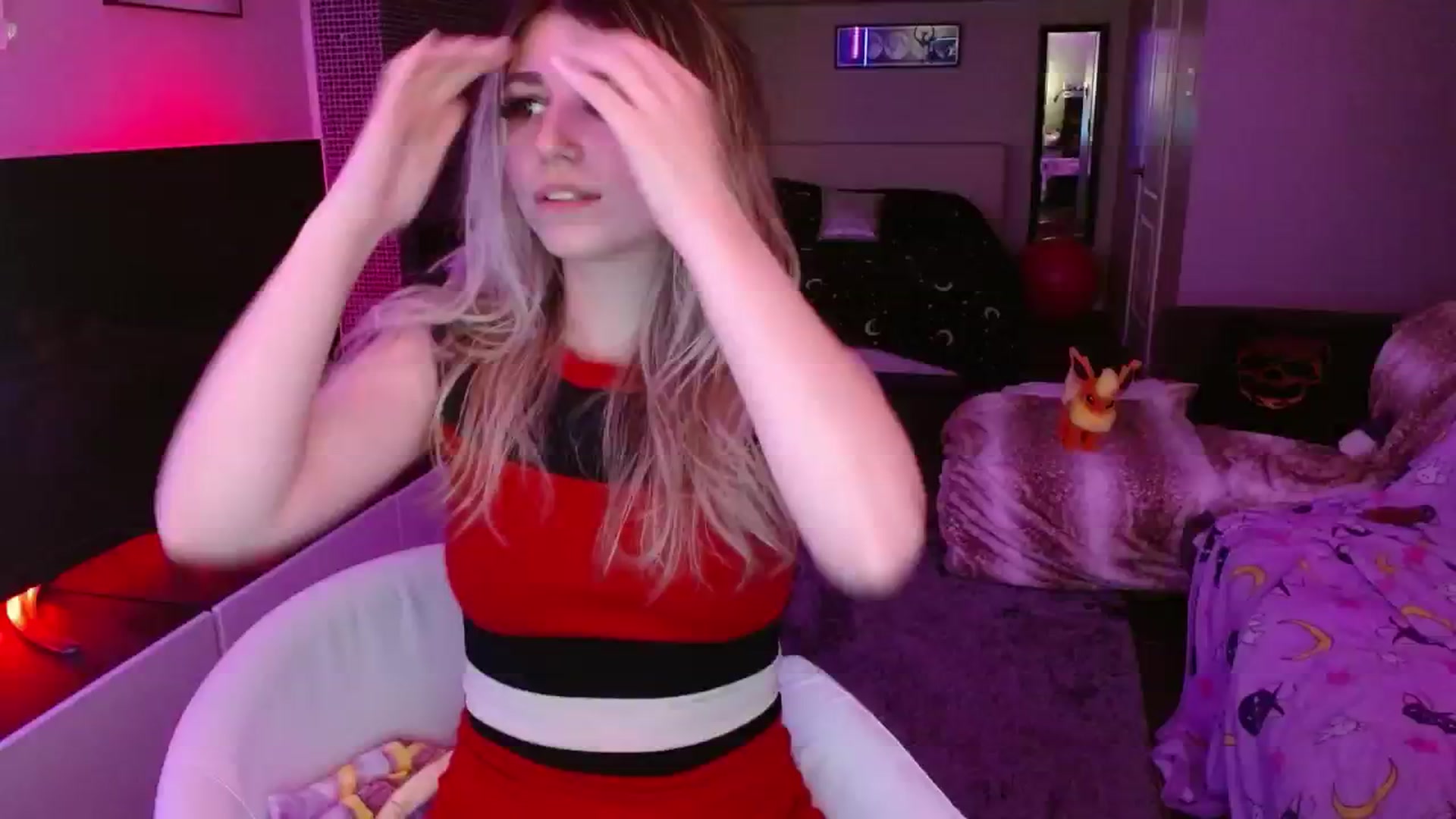 Gallery image thumbnail from Serafina's myfreecams stream on, 07/01/2024, 01:17 image 15 of 20