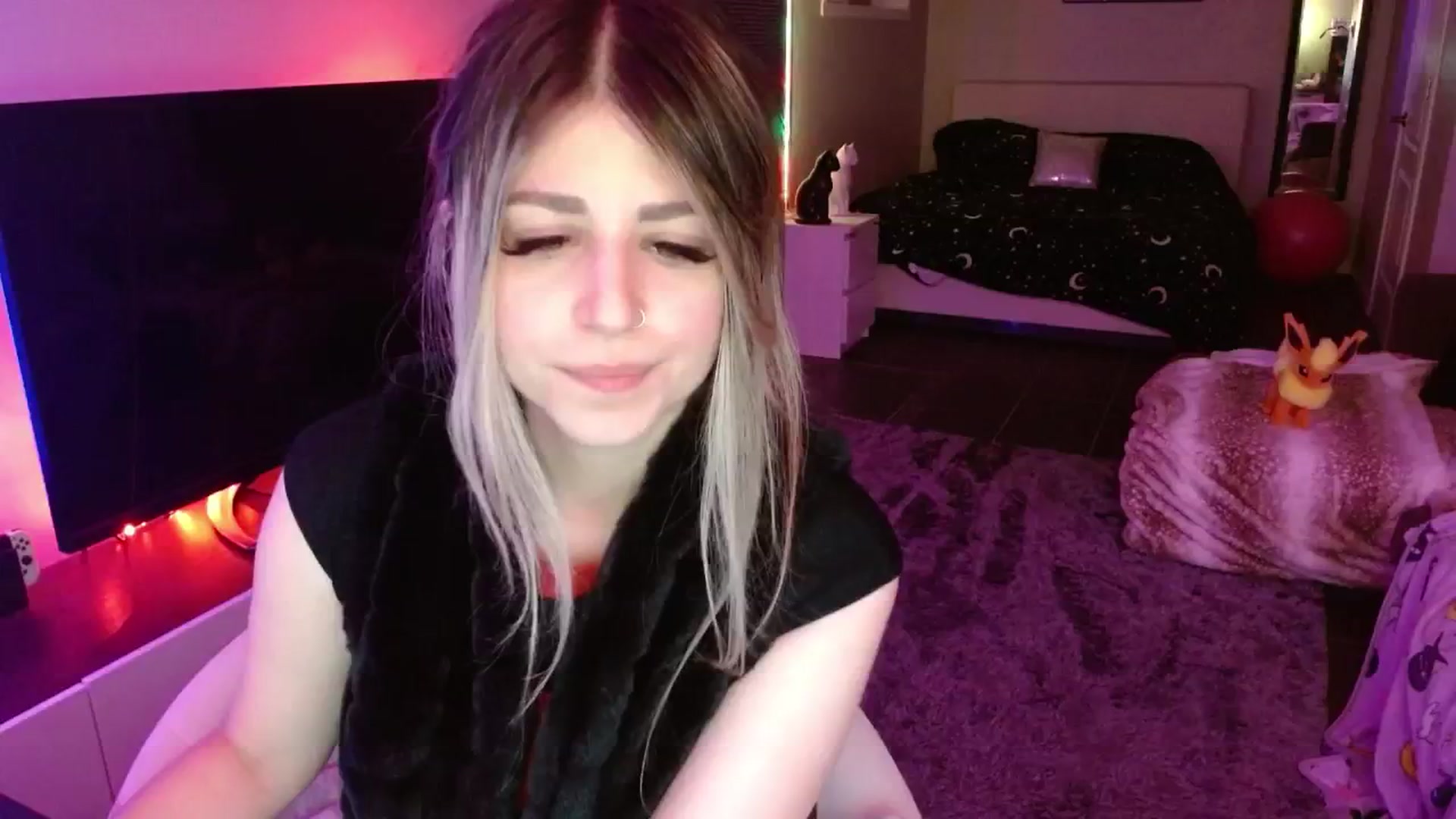 Gallery image thumbnail from Serafina's myfreecams stream on, 07/01/2024, 07:07 image 3 of 20