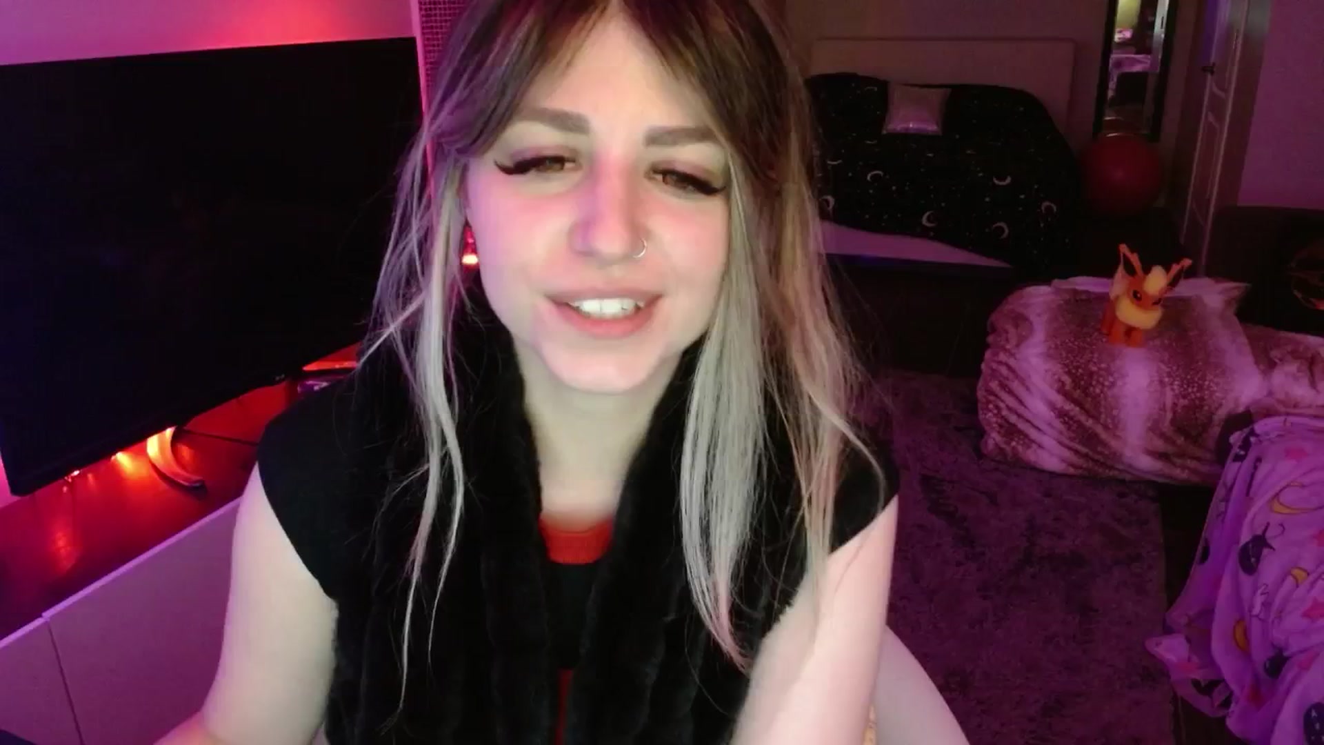 Gallery image thumbnail from Serafina's myfreecams stream on, 07/01/2024, 07:07 image 11 of 20