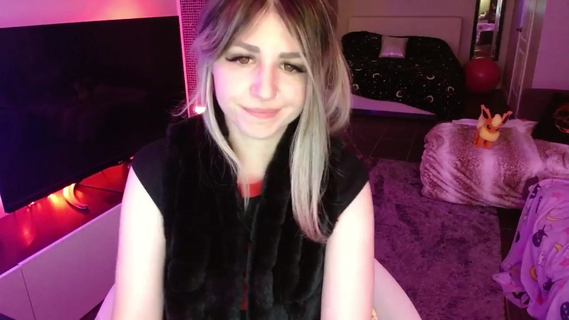 Gallery image thumbnail from Serafina's myfreecams stream on, 07/01/2024, 07:07 image 7 of 20