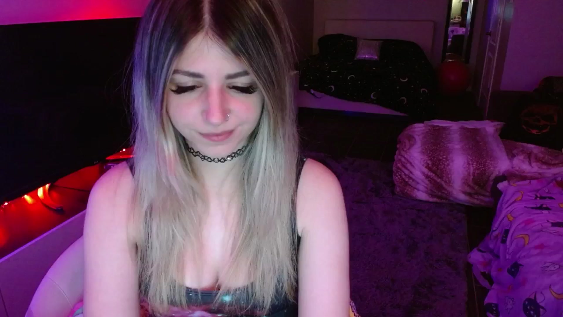 Gallery image thumbnail from Serafina's myfreecams stream on, 07/04/2024, 05:07 image 9 of 20