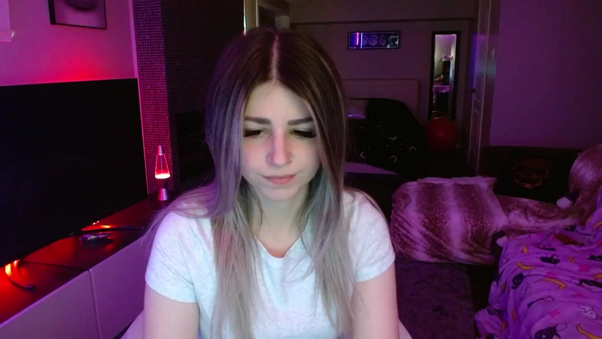 Gallery image thumbnail from Serafina's myfreecams stream on, 07/06/2024, 03:05 image 14 of 20
