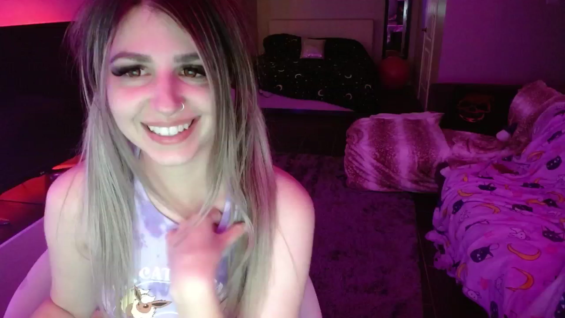 Gallery image thumbnail from Serafina's myfreecams stream on, 07/07/2024, 06:42 image 18 of 20