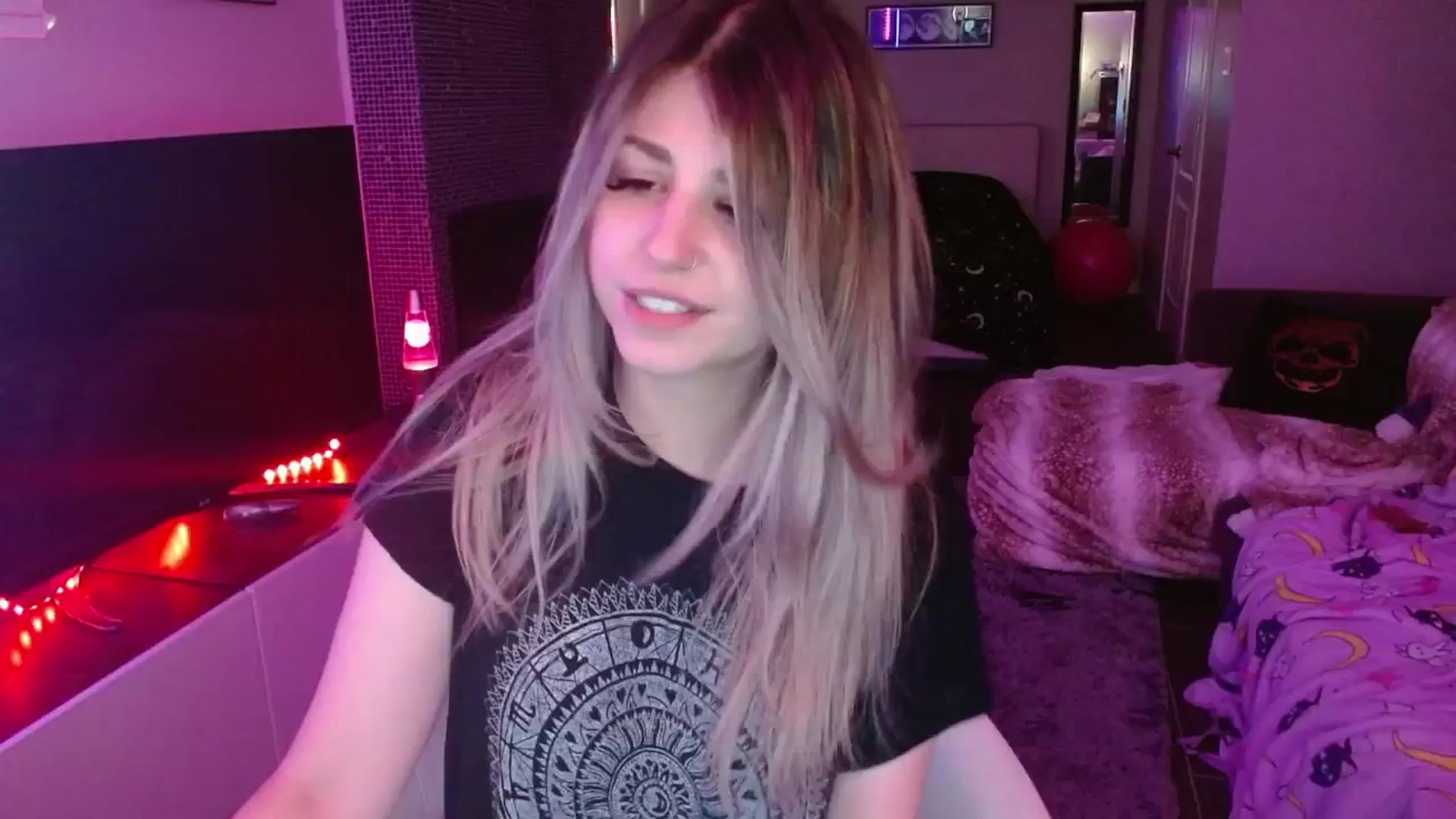Gallery image thumbnail from Serafina's myfreecams stream on, 07/12/2024, 05:12 image 18 of 20