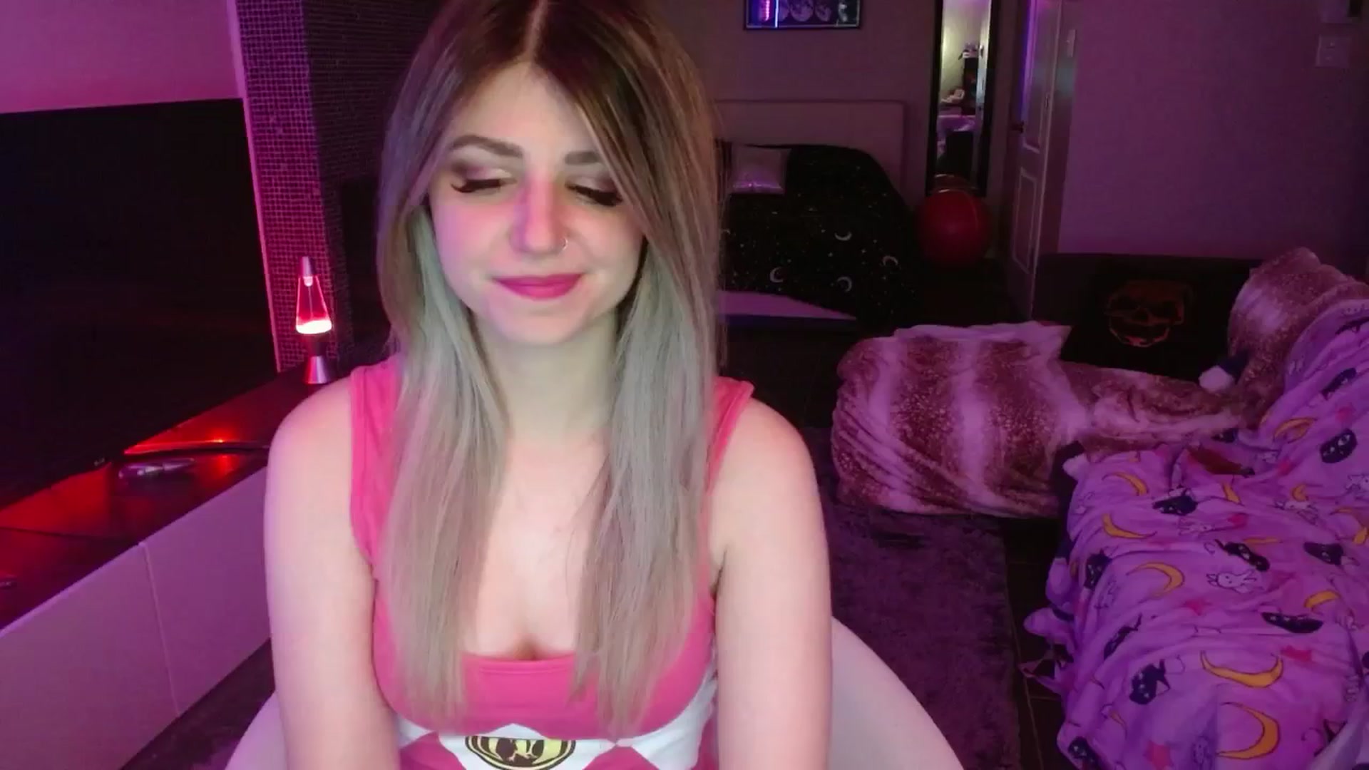 Gallery image thumbnail from Serafina's myfreecams stream on, 07/13/2024, 03:45 image 13 of 20