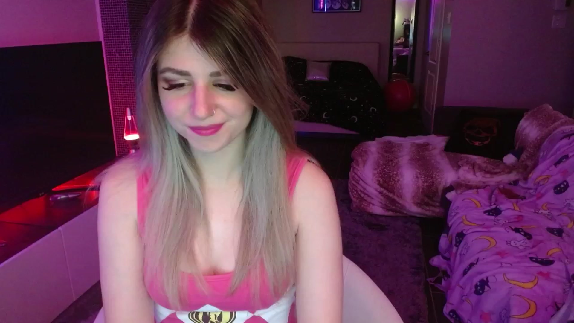 Gallery image thumbnail from Serafina's myfreecams stream on, 07/13/2024, 03:45 image 10 of 20