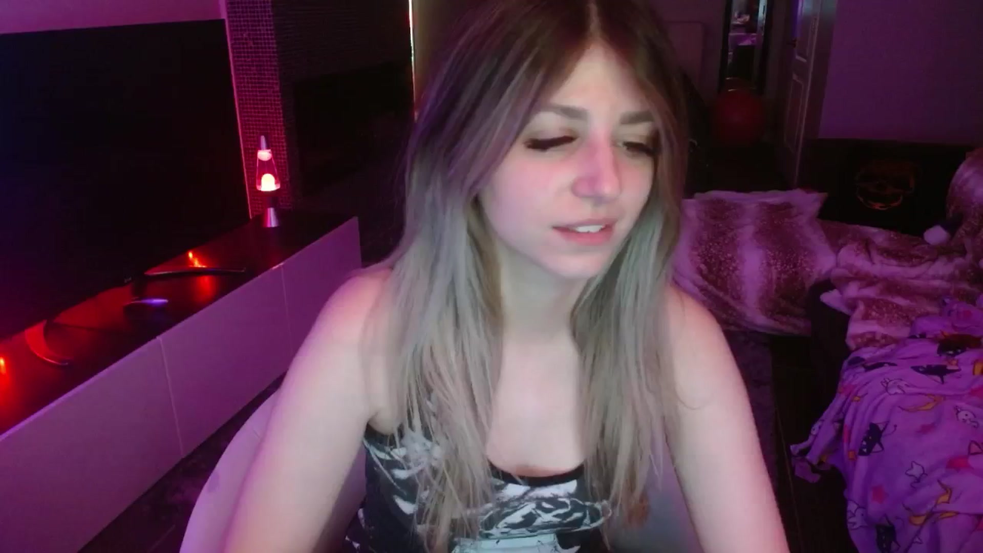 Gallery image thumbnail from Serafina's myfreecams stream on, 07/17/2024, 05:51 image 10 of 20