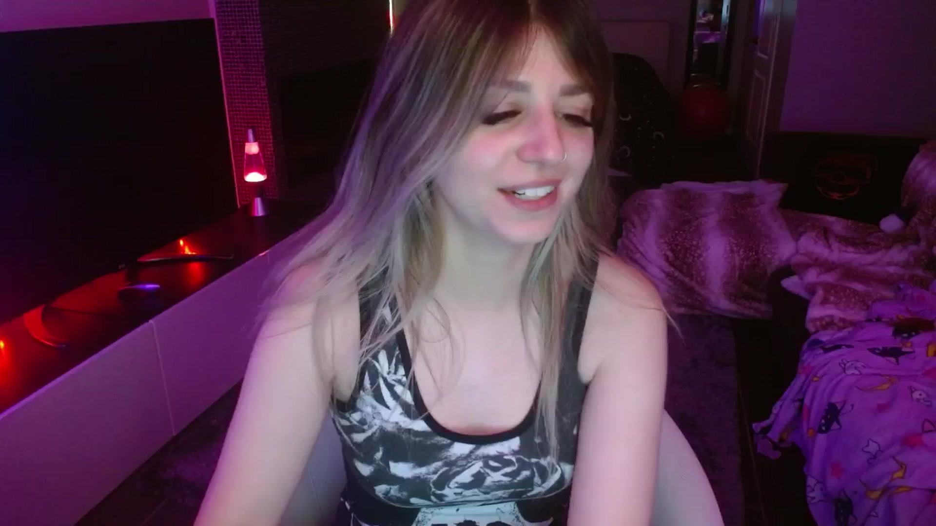 Gallery image thumbnail from Serafina's myfreecams stream on, 07/17/2024, 05:51 image 19 of 20