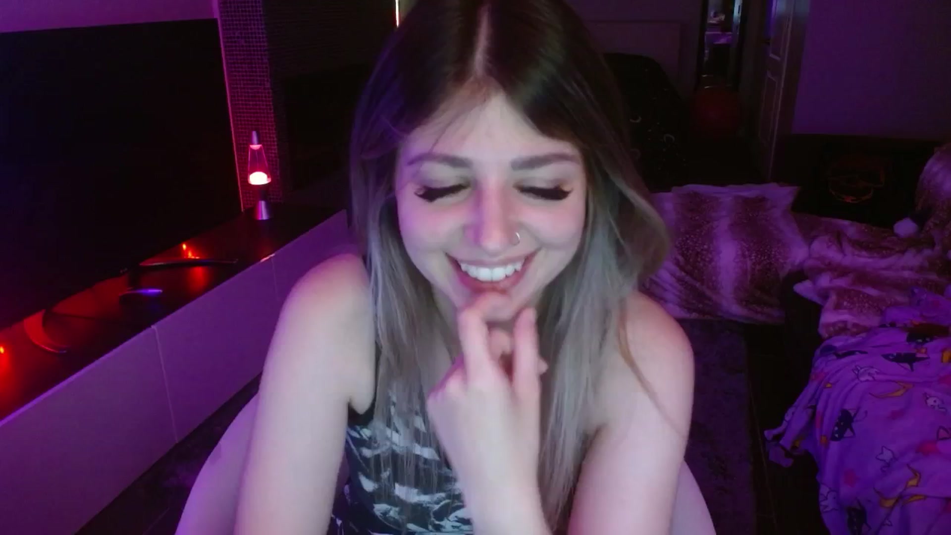 Gallery image thumbnail from Serafina's myfreecams stream on, 07/17/2024, 05:51 image 13 of 20