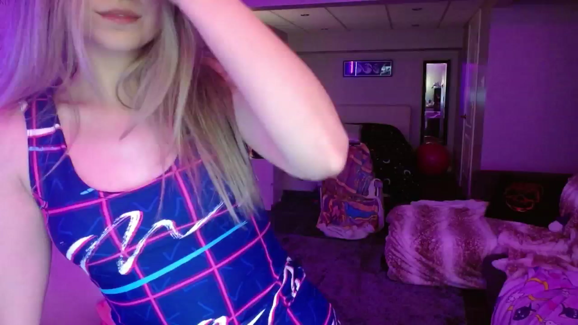 Gallery image thumbnail from Serafina's myfreecams stream on, 07/20/2024, 03:21 image 8 of 20