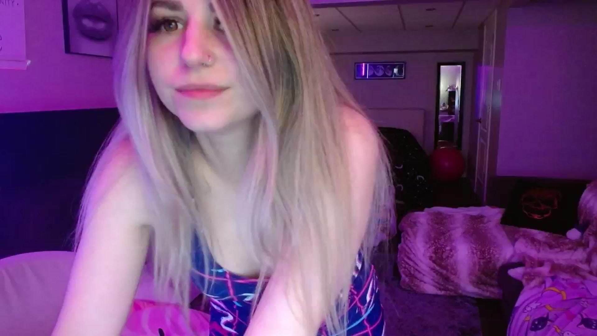 Gallery image thumbnail from Serafina's myfreecams stream on, 07/20/2024, 03:21 image 5 of 20