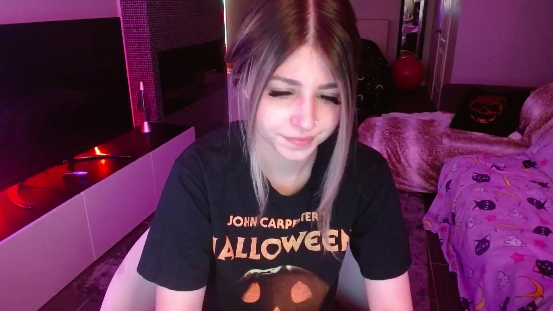 Gallery image thumbnail from Serafina's myfreecams stream on, 07/26/2024, 03:27 image 5 of 20