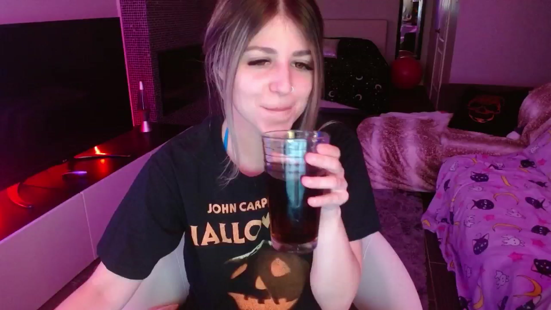 Gallery image thumbnail from Serafina's myfreecams stream on, 07/26/2024, 03:27 image 7 of 20