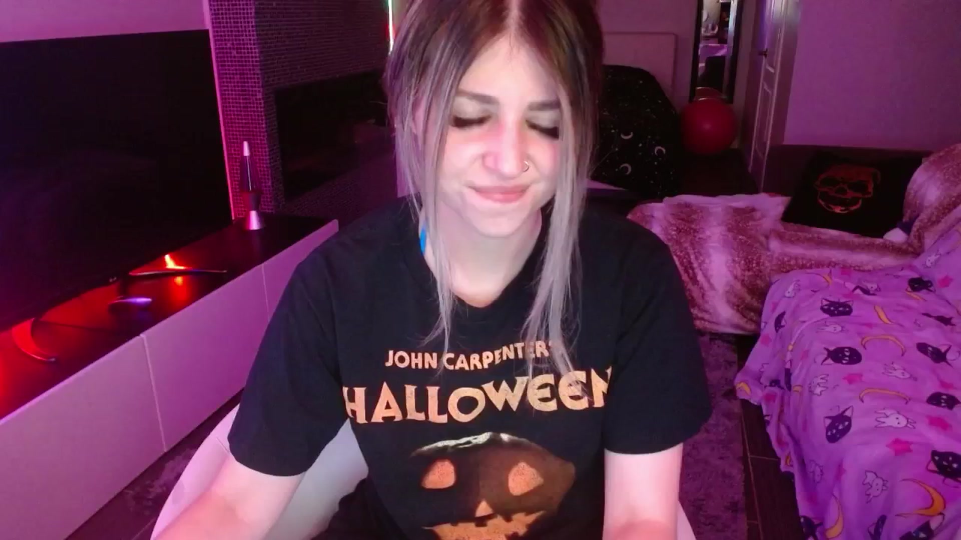 Gallery image thumbnail from Serafina's myfreecams stream on, 07/26/2024, 03:27 image 20 of 20