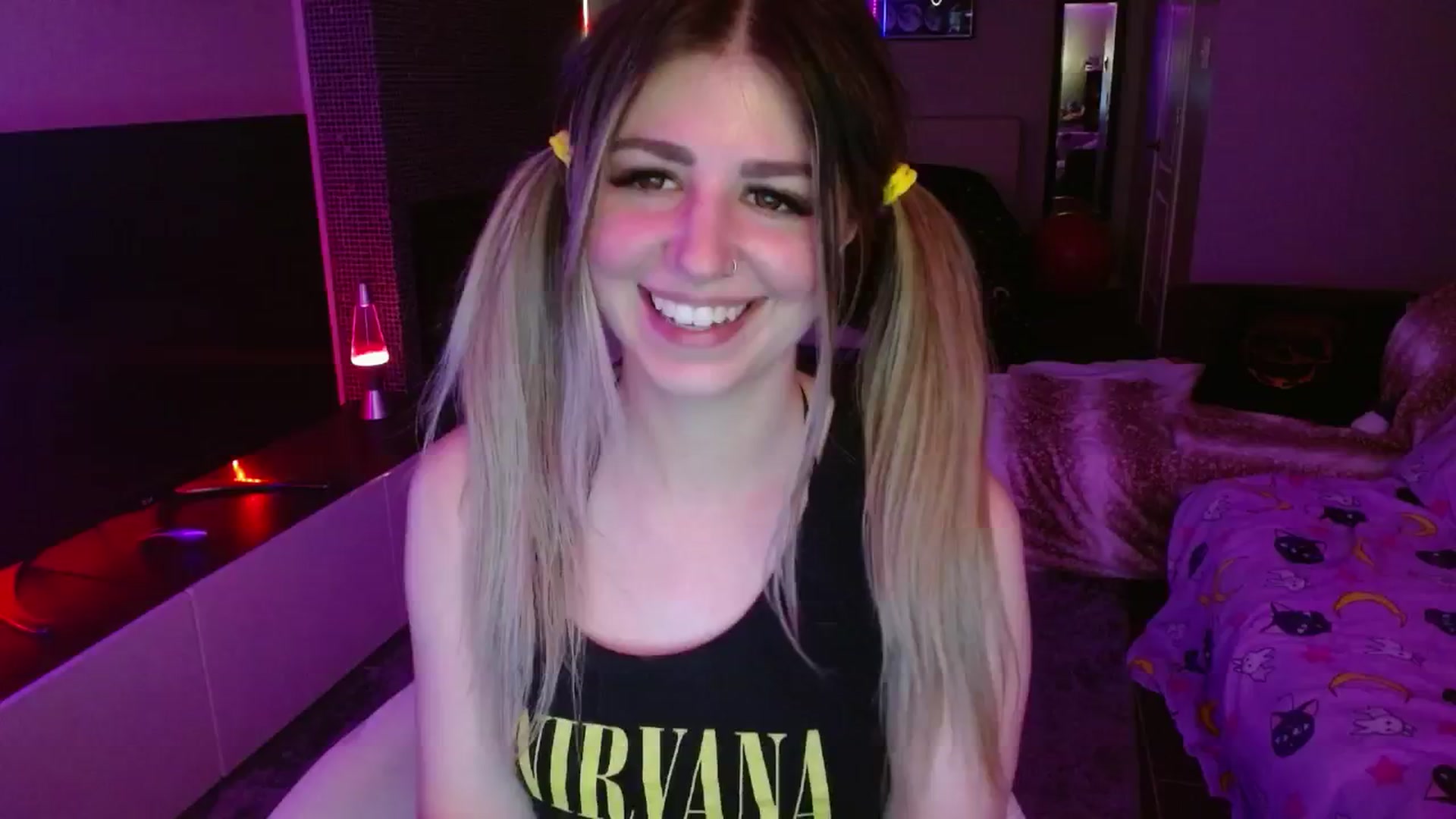 Gallery image thumbnail from Serafina's myfreecams stream on, 07/29/2024, 03:59 image 9 of 20