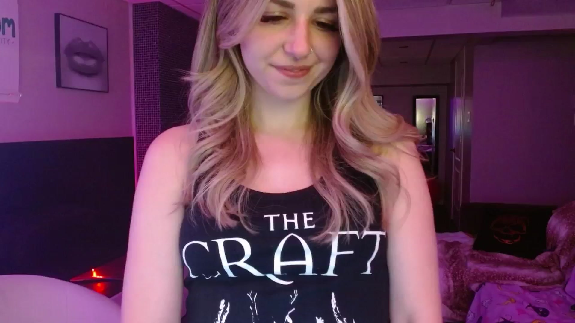Gallery image thumbnail from Serafina's myfreecams stream on, 07/31/2024, 05:39 image 14 of 20
