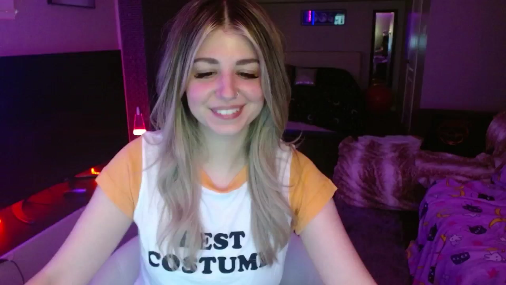 Gallery image thumbnail from Serafina's myfreecams stream on, 08/02/2024, 03:32 image 19 of 20